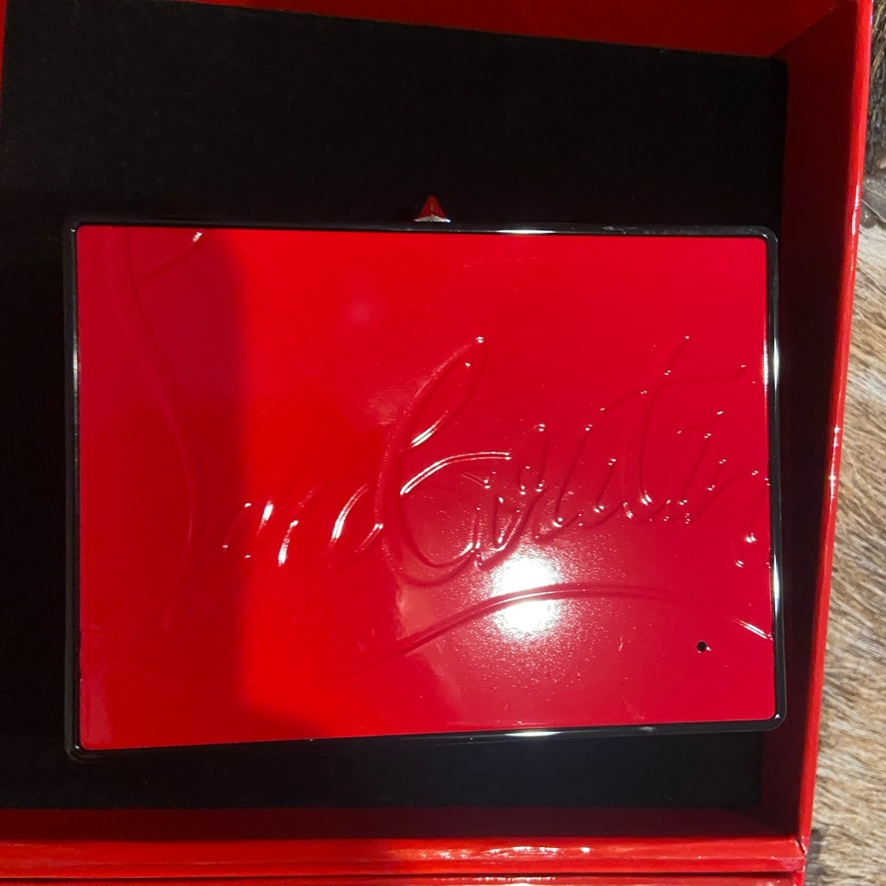 New! Christian Louboutin la palette case in black - Picture 9 of 10